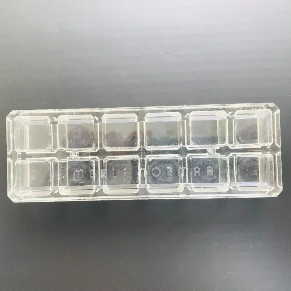💋Acrylic Lipstick Organizer — Clear, Compact & Chic